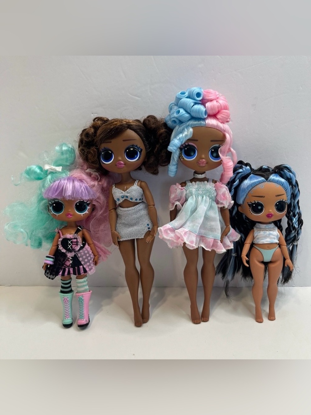 LOL Surprise! OMG Dolls lot of 4 toys